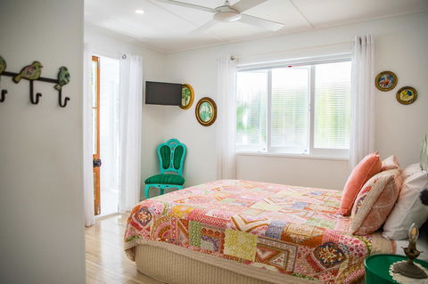 Jamaica Beach House - Hervey Bay Accommodation 26