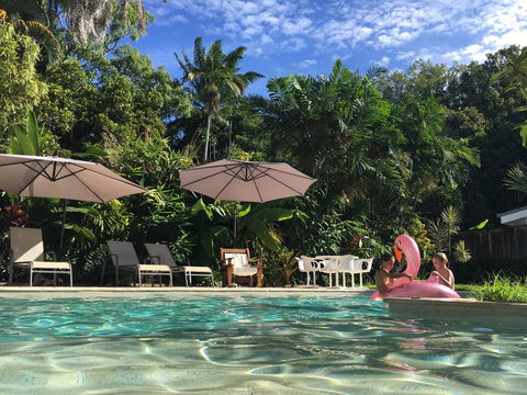 Jamaica Beach House - Hervey Bay Accommodation 2