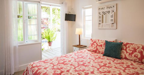 Jamaica Beach House - Hervey Bay Accommodation 13