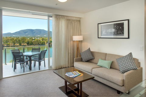Empire Apartment Hotel Rockhampton - Hervey Bay Accommodation 27