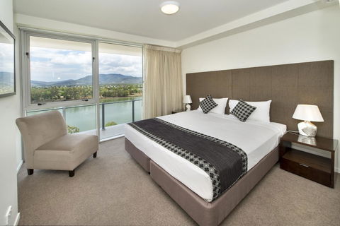 Empire Apartment Hotel Rockhampton - Hervey Bay Accommodation 37