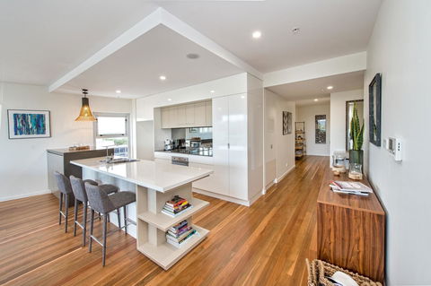Empire Apartment Hotel Rockhampton - Hervey Bay Accommodation 15