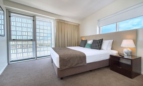 Empire Apartment Hotel Rockhampton - Hervey Bay Accommodation 28