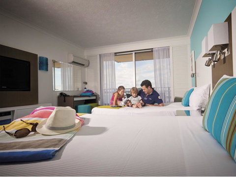 Sea World Resort - Hervey Bay Accommodation 3