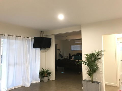 Whitsunday Luxury Homes - Hervey Bay Accommodation 12