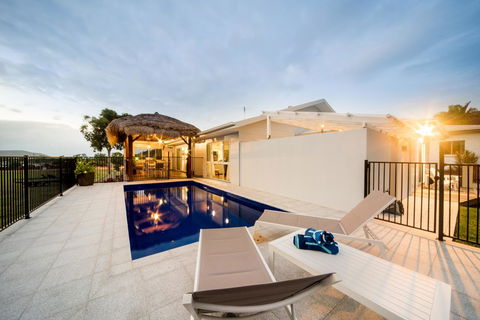 Whitsunday Luxury Homes - Hervey Bay Accommodation 3