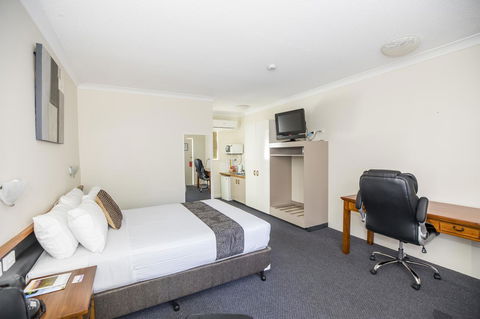 Emerald Maraboon Motor Inn - Hervey Bay Accommodation 22