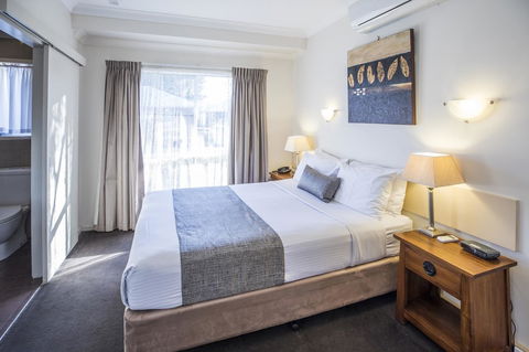 Emerald Maraboon Motor Inn - Hervey Bay Accommodation 0