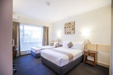 Emerald Maraboon Motor Inn - Hervey Bay Accommodation 41