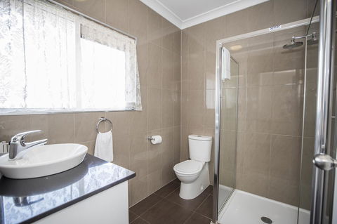 Emerald Maraboon Motor Inn - Hervey Bay Accommodation 34