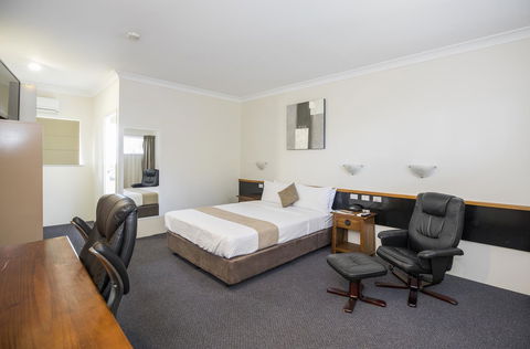 Emerald Maraboon Motor Inn - Hervey Bay Accommodation 33