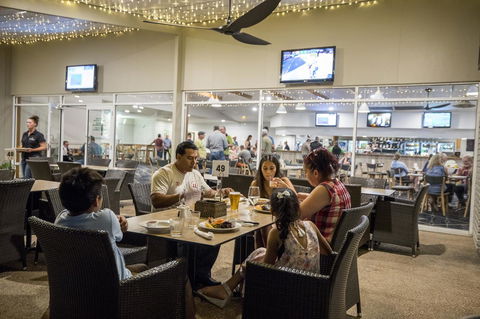 Emerald Maraboon Motor Inn - Hervey Bay Accommodation 18