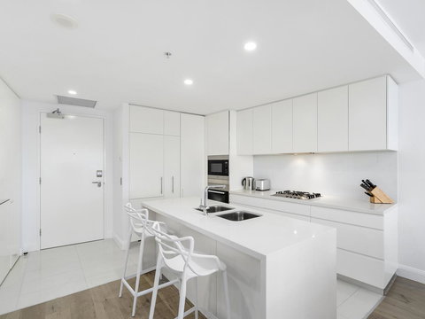 Oracle Resort Broadbeach - Gclr - Hervey Bay Accommodation 14