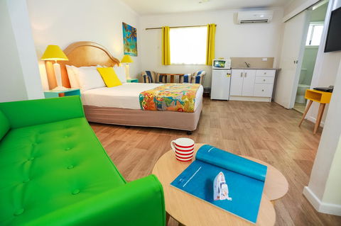 Port Douglas Motel - Hervey Bay Accommodation 16
