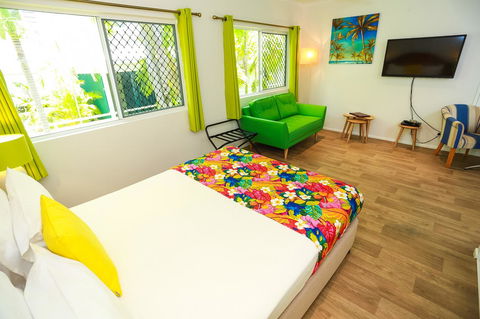 Port Douglas Motel - Hervey Bay Accommodation 9