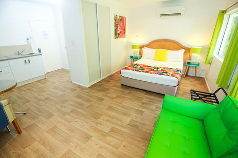 Port Douglas Motel - Hervey Bay Accommodation 10