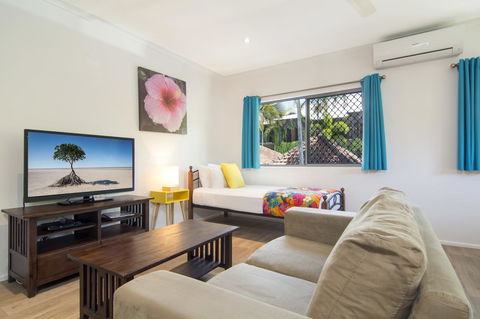 Port Douglas Motel - Hervey Bay Accommodation 36