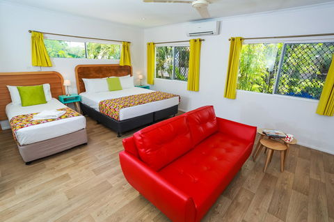 Port Douglas Motel - Hervey Bay Accommodation 8