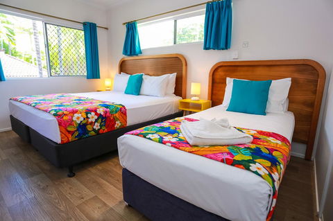 Port Douglas Motel - Hervey Bay Accommodation 1