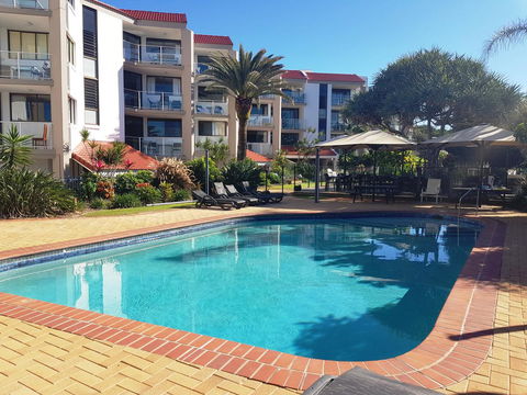 Casablanca Beachfront Apartments - Tourism Hervey Bay 1