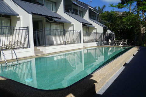 Airlie Seaview Apartments - Hervey Bay Accommodation 5