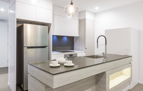 Boardwalk Burleigh Beach - Official - Hervey Bay Accommodation 21