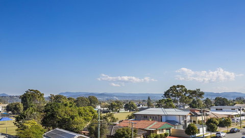 Boardwalk Burleigh Beach - Official - Hervey Bay Accommodation 44
