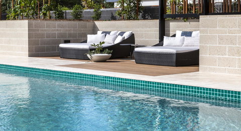 Boardwalk Burleigh Beach - Official - Hervey Bay Accommodation 28