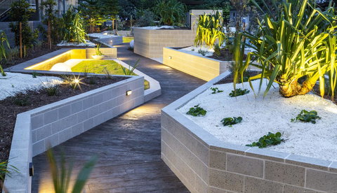 Boardwalk Burleigh Beach - Official - Hervey Bay Accommodation 34