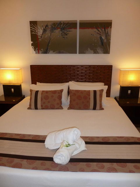 Penthouse 239 At See Temple Port Douglas - Hervey Bay Accommodation 10