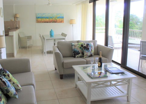Argosy On The Beach - Tourism Hervey Bay 7