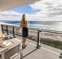 Iconic Kirra Beach Resort - Hervey Bay Accommodation