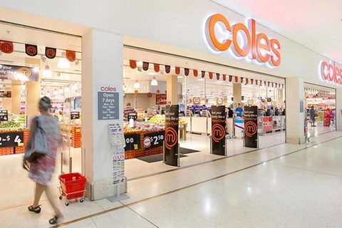 Beach Stay - Ocean & Riverview Resort Chevron Renaissance Central Surfers Paradise - Hervey Bay Accommodation 26