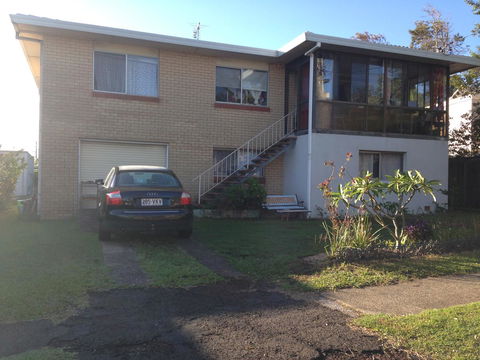 XYL Pets Friendly Seaside Boutique Guesthouse - Hervey Bay Accommodation 35