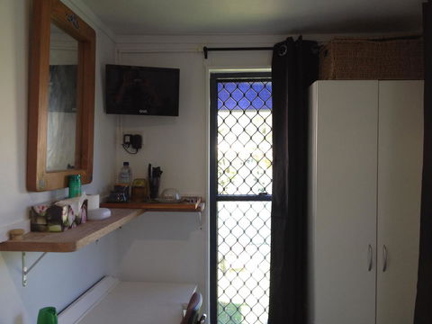 XYL Pets Friendly Seaside Boutique Guesthouse - Hervey Bay Accommodation 29