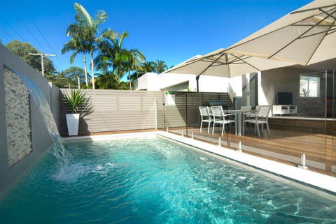 Beach House On Tradewinds Avenue - Hervey Bay Accommodation 0