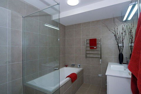 Beach House On Tradewinds Avenue - Hervey Bay Accommodation 9