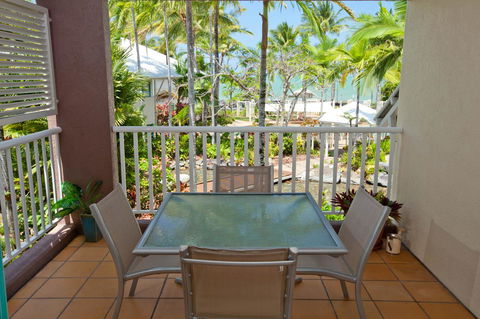 Coral Sands Beachfront Resort - Tourism Hervey Bay 2