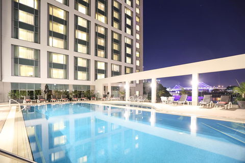 Stamford Plaza Brisbane - Hervey Bay Accommodation 2
