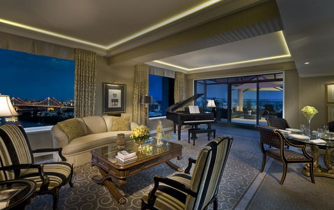 Stamford Plaza Brisbane - Hervey Bay Accommodation 5