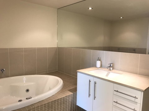 Proximity Waterfront Apartments - Hervey Bay Accommodation 22