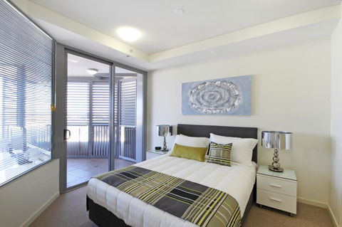 Monaco Caloundra - Hervey Bay Accommodation 30