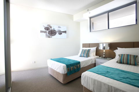 Monaco Caloundra - Hervey Bay Accommodation 19