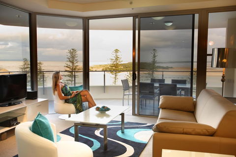 Monaco Caloundra - Hervey Bay Accommodation 34