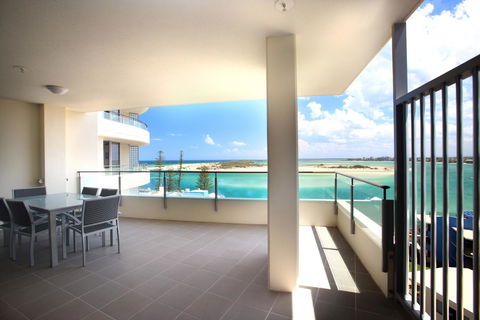 Monaco Caloundra - Hervey Bay Accommodation 20