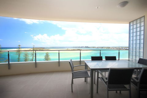 Monaco Caloundra - Hervey Bay Accommodation 37