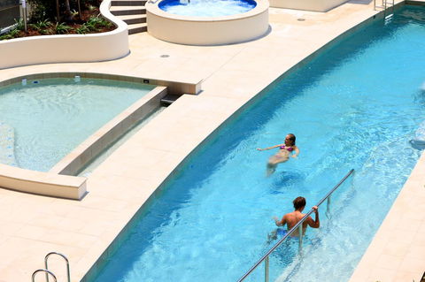 Monaco Caloundra - Hervey Bay Accommodation 5