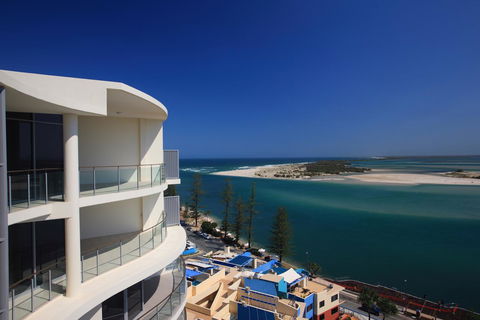 Monaco Caloundra - Hervey Bay Accommodation 18