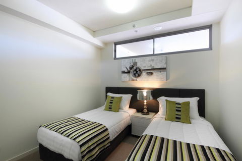 Monaco Caloundra - Hervey Bay Accommodation 15