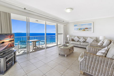 Talisman Apartments - Hervey Bay Accommodation 3
